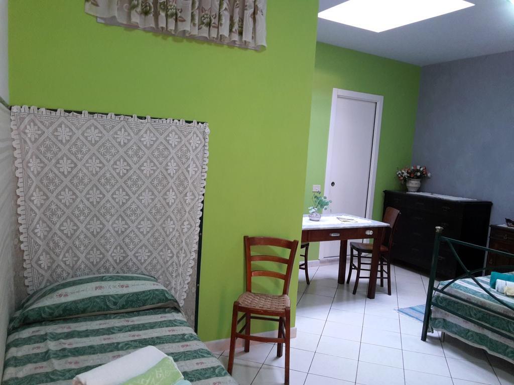 B&B Au Caruggiu เชริอาเล ภายนอก รูปภาพ